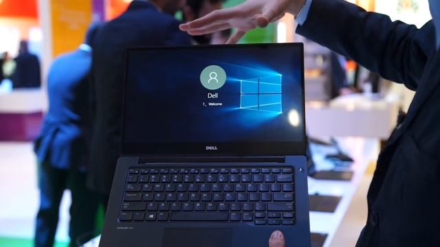 Dell Latitude 13 7370 anteprima MWC 2016 • Ridble смотреть онлайн