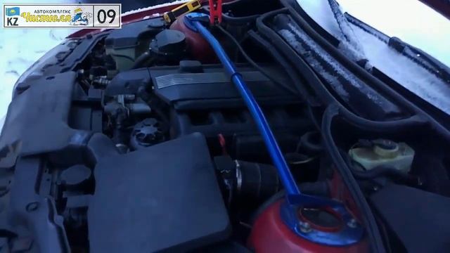 Пуско зарядное устройство для автомобильного аккумулятора Джамп стартер Jump Starter смотреть онлайн