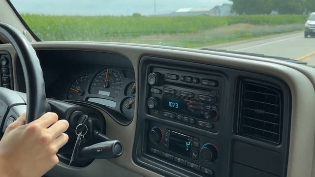 2005 Chevy Tahoe Z71 Road Test смотреть онлайн