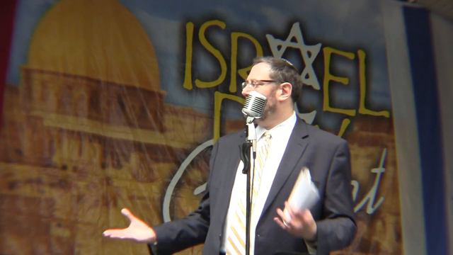 Nachum Segal intros Rabbi David Nesenoff, editor, The Jewish Star смотреть онлайн