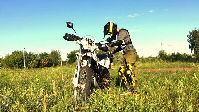 Обзор#1.   BaltMotors 200 DD Enduro