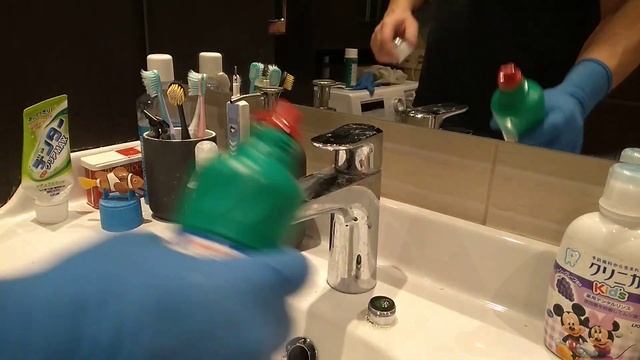 Mitsuei Чистящее средство для унитаза с соляной кислотой - как прочистить аэратор крана. смотреть онлайн