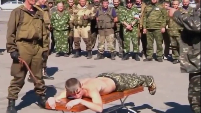 Публичная порка провинившихся казаков в Антраците смотреть онлайн