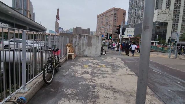 Hong Kong Walking Tour: Tuen Mun Unveiled | 4K | ASMR | people, park, daily lifestyle, locals, food смотреть онлайн