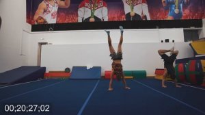 ЧТО БУДЕТ, ЕСЛИ ПРОСТОЯТЬ НА РУКАХ 60 МИНУТ ft Никита Нагорный