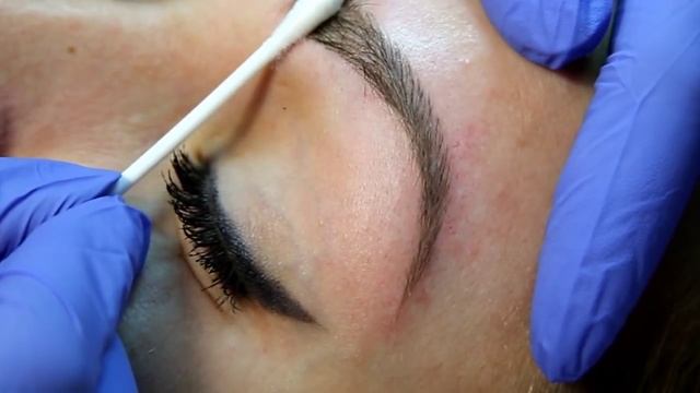 Перманентный макияж бровей (волосковая техника) , мастер Оника Елена https://vk.com/ellentattoo смотреть онлайн