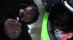 Kia Optima - устанавливаем пружины для открытия багажника