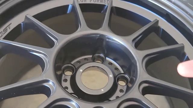 New Wheels...Who Dis? смотреть онлайн