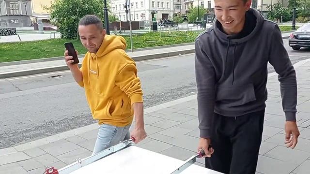 Ремонт . Разгрузка крупноформатной плитки . смотреть онлайн
