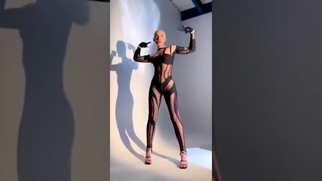 Танец из песни "ГАГАРИН" смотреть онлайн