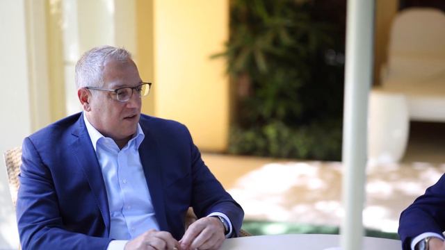 COUTURE Conversations: V.J. Geronimo, CEO Oris North America смотреть онлайн