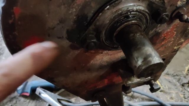 KRONE KR125. Ремонт подборщика.