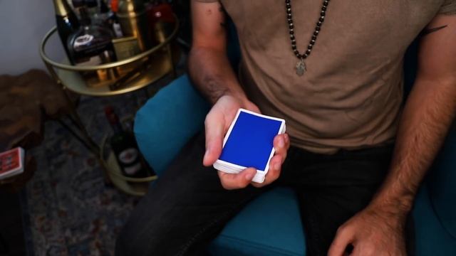 CARD FLOURISH TUTORIAL - Learn the Curly Q Move смотреть онлайн