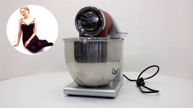 Интересное видео в Nix Москва про миксер KITFORT КТ-3038-3 в НИКС Компьютерный Супермаркет