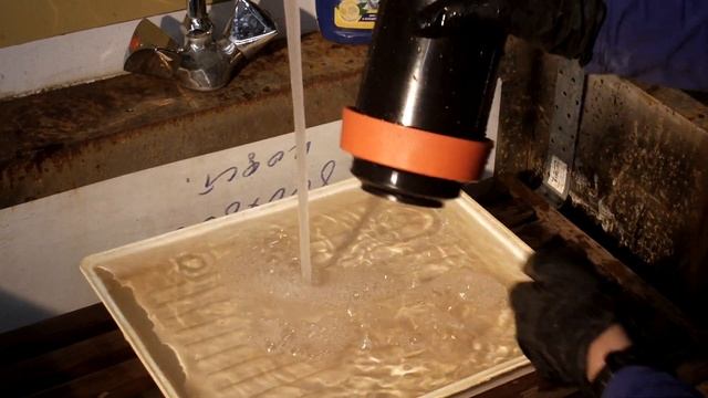 Смывка сажевого слоя. ECN-II. 56 выпуск. Учимся работать с фотоплёнкой. смотреть онлайн