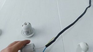 220 В - КАК ПОДКЛЮЧИТЬ САМОЗАЖИМНОЙ ПАТРОН? - ПРОСТО !