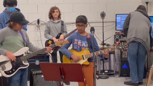 Nirvana Cover - Smells Like Teen Spirit смотреть онлайн