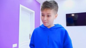 Brawl Stars VS Бабл Квас 24 часа Фаст Сергей играет только в Бабл Квас