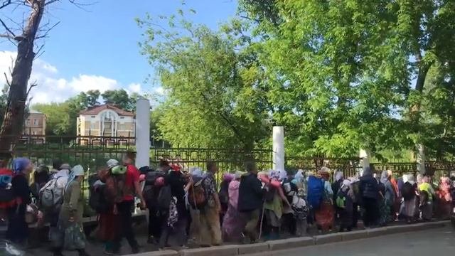 Великорецкий крестный ход возвращается в Киров смотреть онлайн