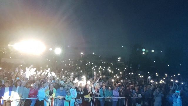 гр. Рождество - Ты знаешь, так хочется жить (концерт в Кемерово) смотреть онлайн