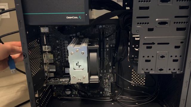 i3-13100 не запустился на H610 смотреть онлайн