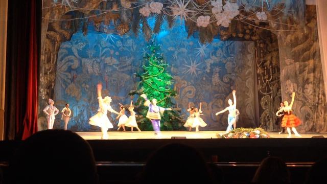 Донецкий театр оперы и балета. Щелкунчик 31.12.2015 ! :) смотреть онлайн