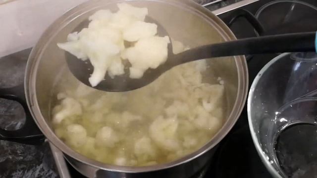 Цветная капуста в панировочных сухарях. смотреть онлайн