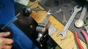 РЕМОНТ колеса и выдвижной ручки ЧЕМОДАНА.+