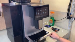 Подключение кофемашины Dr.Coffee F11 к забору воды из бутыли.