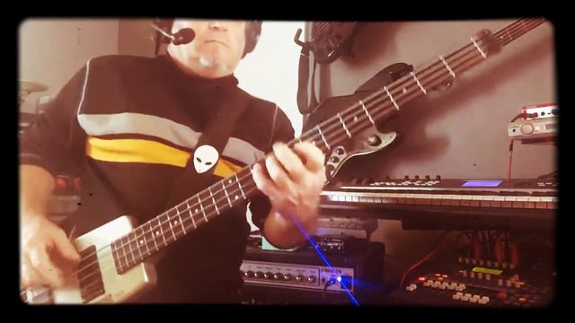 Red Barchetta bass/drum cover смотреть онлайн