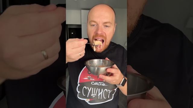 Пробую ПП кринж ролл из огурца ? смотреть онлайн