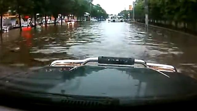Липецк. Потоп. 19.06.2016 смотреть онлайн