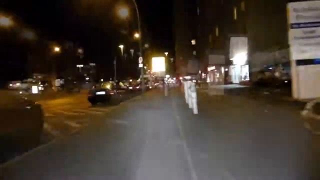 Berlin in "Bikemotion" - Tour 2 - Kreuzberg / Tempelhof / Schöneberg смотреть онлайн