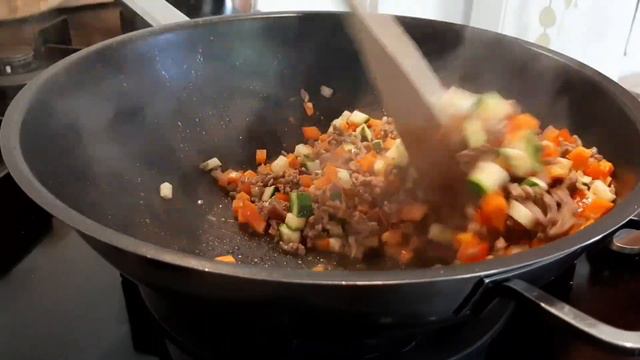 Pasta Bolognese Recipe | Filipina life in Luxembourg | Aupair Vlogs смотреть онлайн