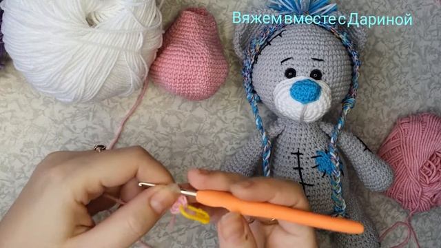 #Вяжемкрючком#вяжемигрушки#вяжеммишку#вяжемвместе Вяжем Мишку Тэдди крючком,1 часть смотреть онлайн