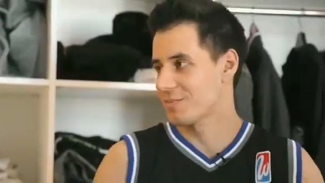 Дима Гордей дал понять, что встречается с Клавой Кокой смотреть онлайн