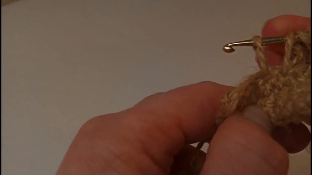 Экспресс мастер-класс по вязанию сумки-корзинки из джута, с применением техники "брумстик". смотреть онлайн
