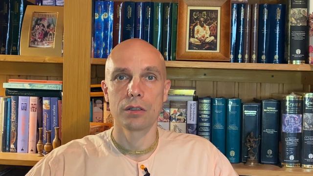 QA#16 - Мадана-мохан дас - Что означает, что бхакти передается из сердца в сердце? (Гита-нагари) смотреть онлайн