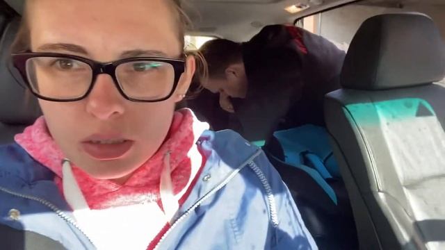 Влог: пирожки/ забераем ребёнка из детского сада/ делаем колёса на зиму