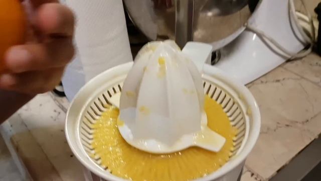 TechNEILogy Orange Juicer Part 1 смотреть онлайн