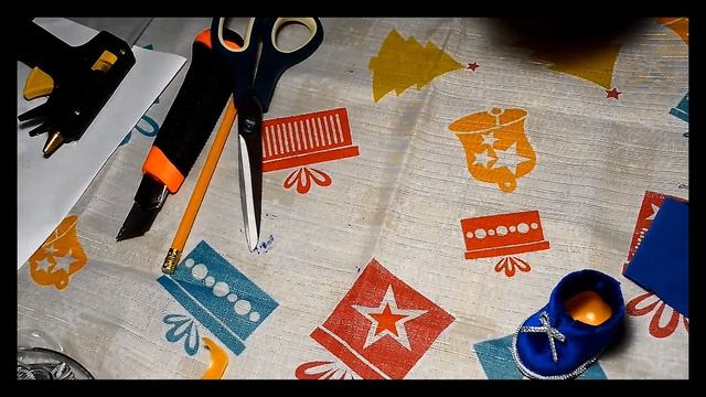 Забавная елка из фоамирана / Funny tree from foamiran смотреть онлайн