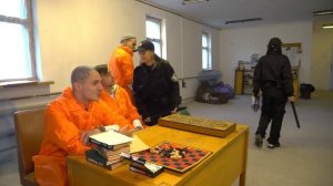 MAGIC FIVE ПОСАДИЛИ В ТЮРЬМУ на 24 ЧАСА... ** НАС ЗДАЛИ ДЕВУШКИ **