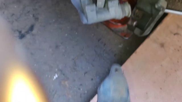 Cómo cambiar las pastillas de freno del Peugeot смотреть онлайн
