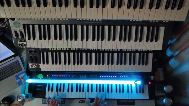 SX 700 Live смотреть онлайн