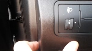 Видео: Регулировка фар в Hyundai Solaris