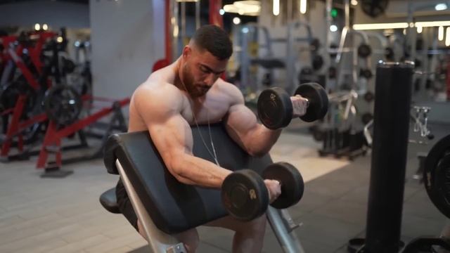Biceps - 7 Best Exercises To Make Your Biceps Grow Faster