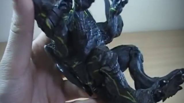 Остроголов(Knifehead) Тихоокеанский Рубеж(Pacific Rim) NECA смотреть онлайн
