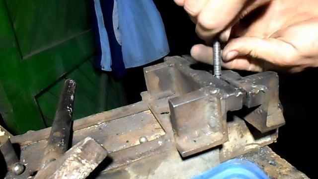 Сделать и закалить пружину дома своими руками.. смотреть онлайн