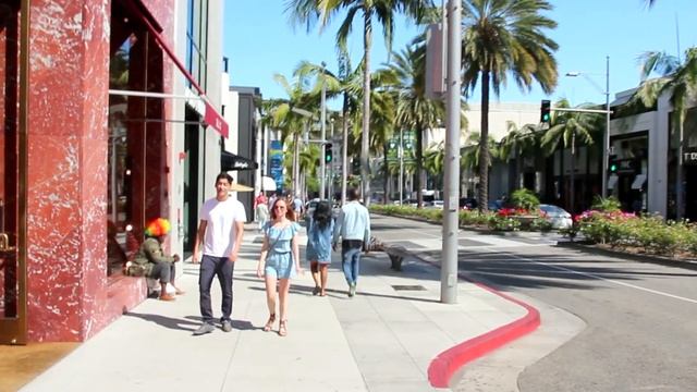 A Walk Down Rodeo Drive, Beverly Hills смотреть онлайн