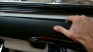 Обшивка двери. Снятие с Mercedes w156 GLA. w246 B-klass